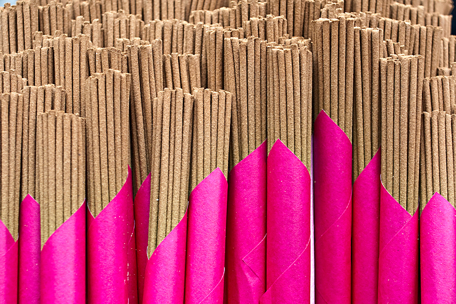 http://johnbryantart.org/files/gimgs/5_web-incense.jpg